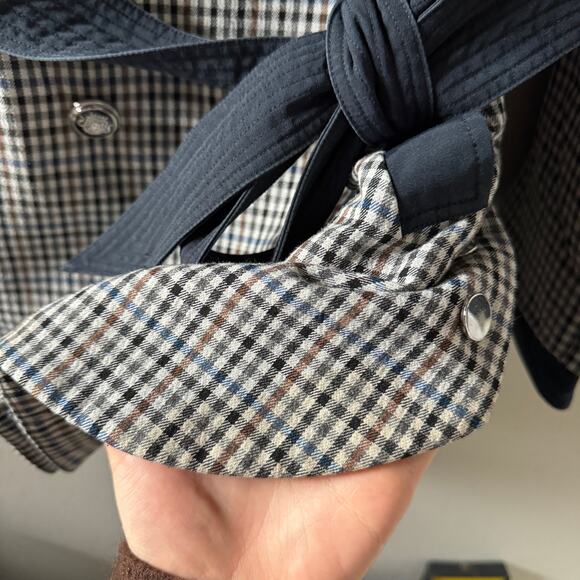 Veronica Beard Toral Dickey Checkered Coat in Blue Size Medium - Picture 9 of 9